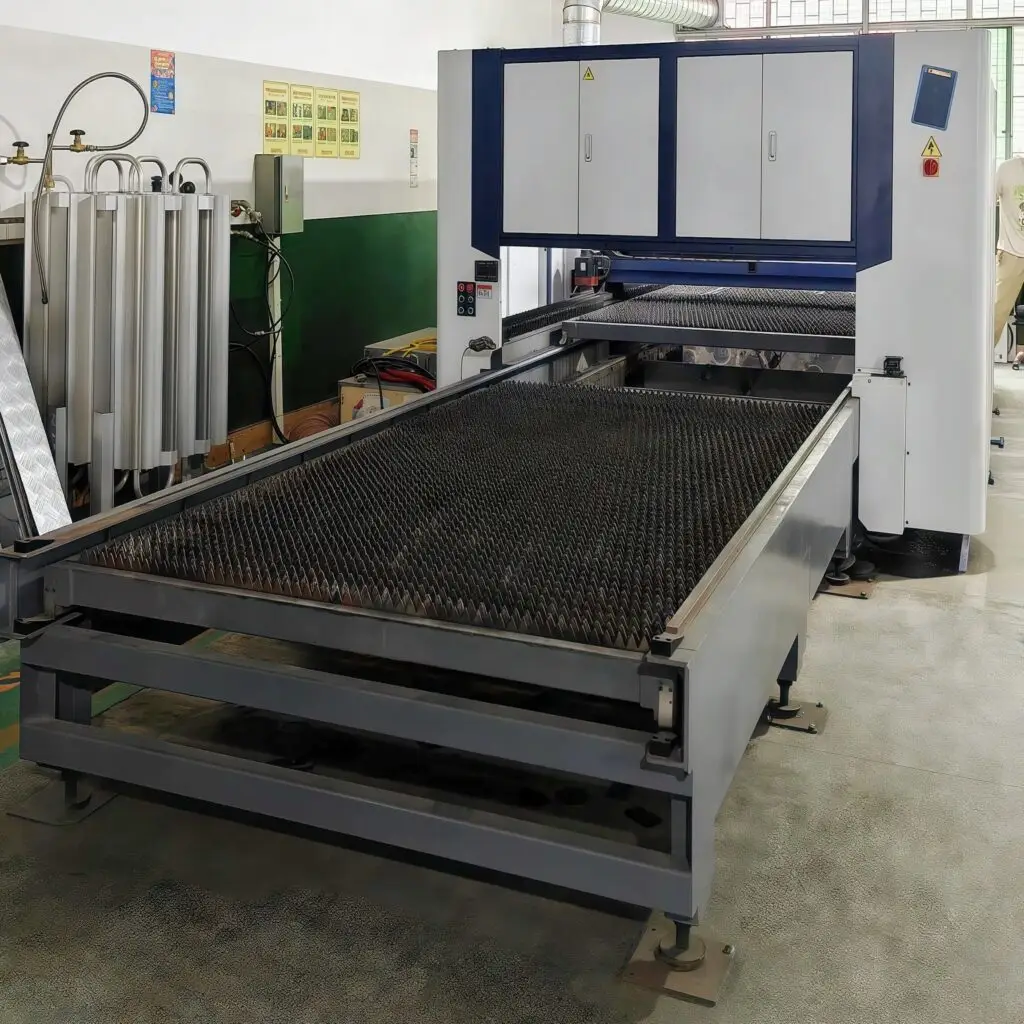 Laser Cutting Machine